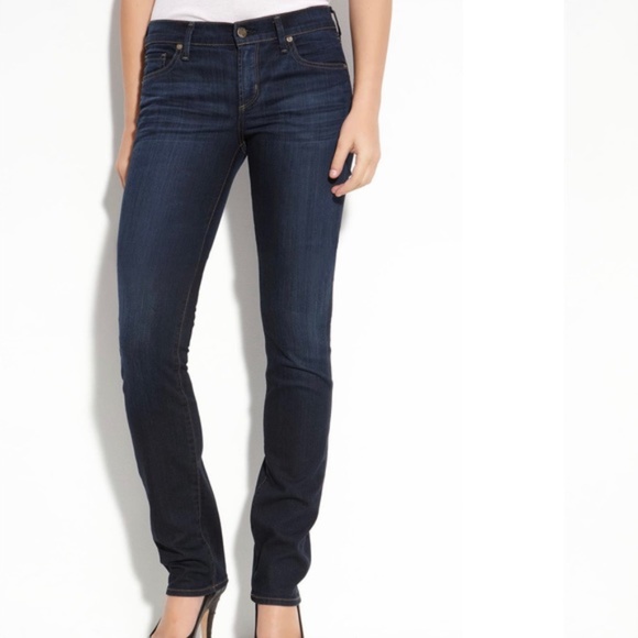 Citizens of Humanity 'Ava' Straight Leg Jean - Picture 1 of 7